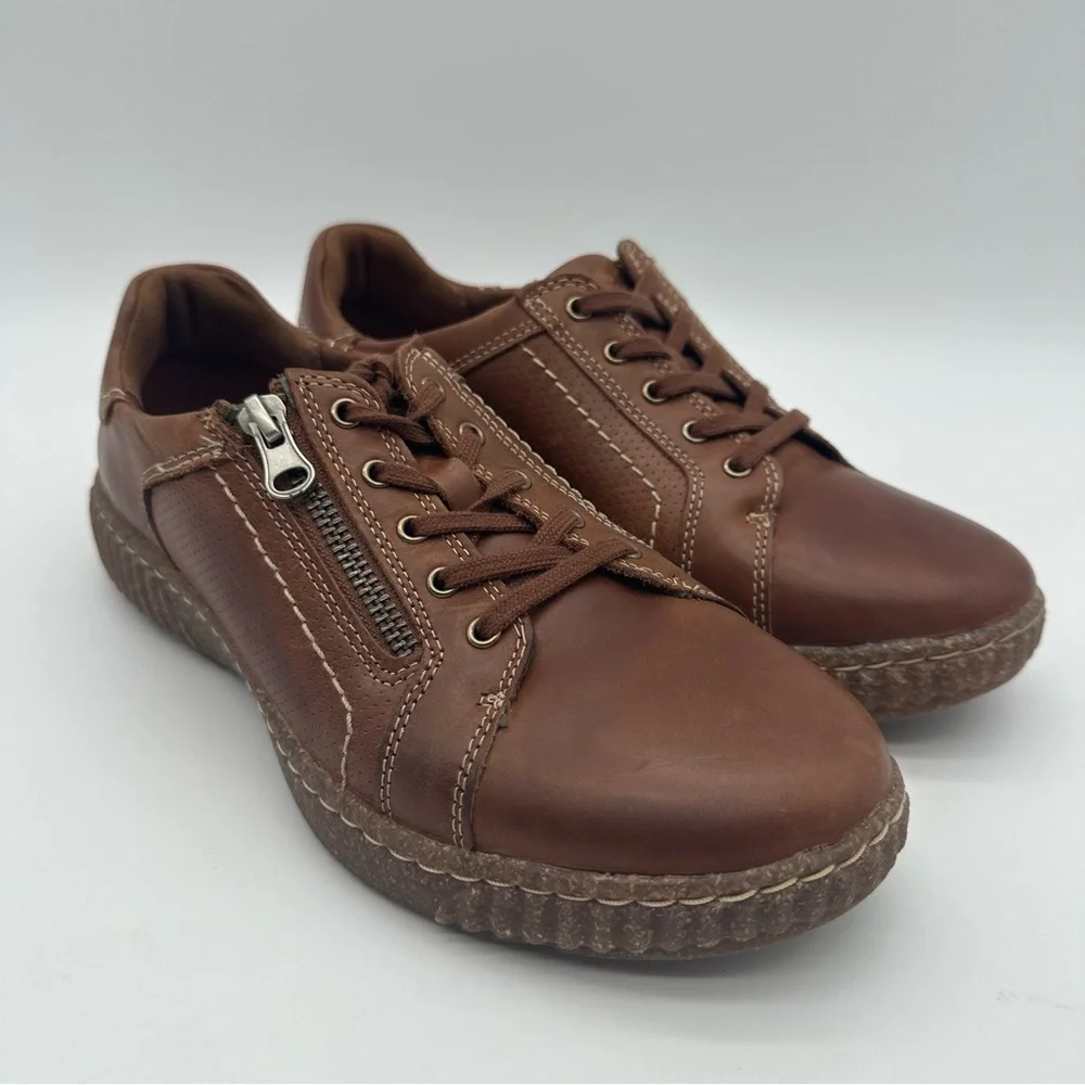 Clarks Brown Leather Oxfords with Zipper Detail